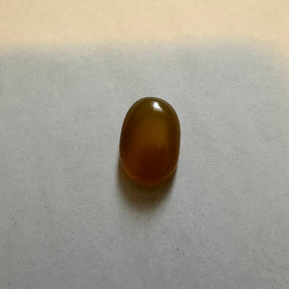 10 Carat Cat Eye Amber Agate (Aqeeq) Gemstone 18 mm x 10 mm Rare - Picture 2 of 8